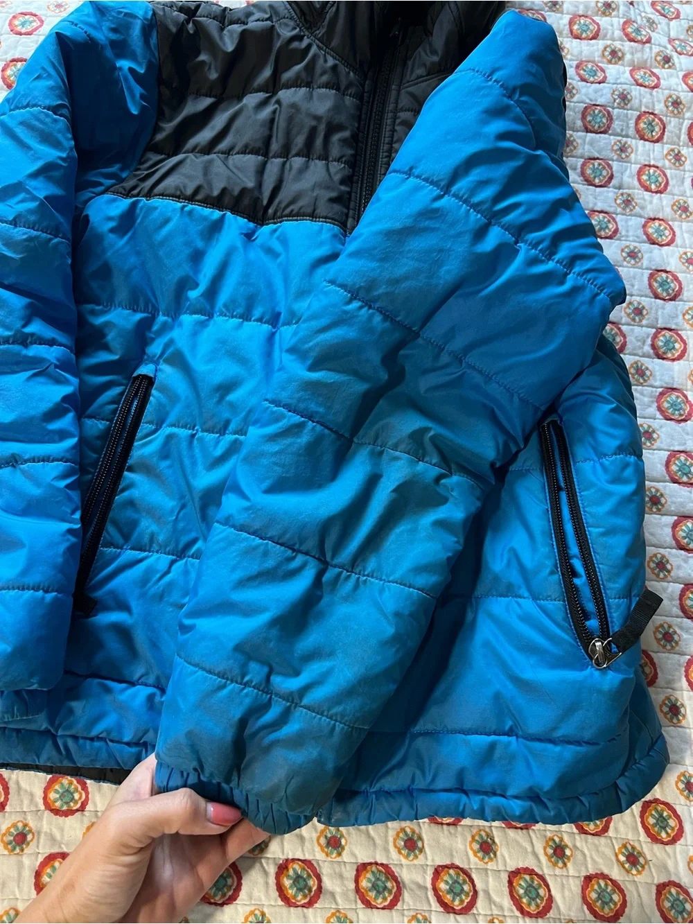 Boy’s Reversible The North Face Blue Black Fleece Puffer Coat size 10/12